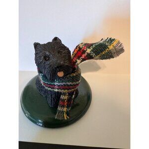 Byer's Choice LTD 2006 Christmas Gallary SCOTTIE